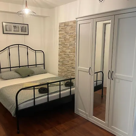 Lejlighed Apartma Ella