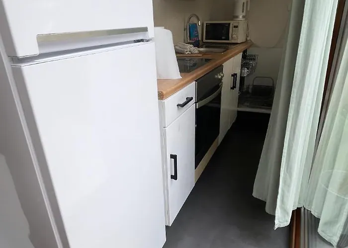 Apartma Ella Διαμέρισμα *