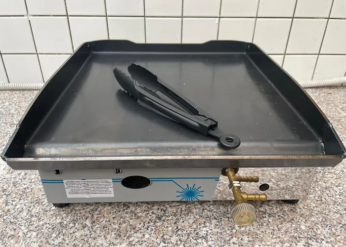 Apartma Ella شقة *